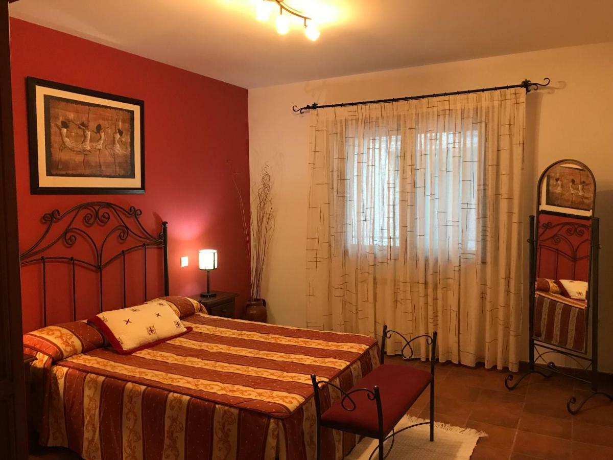 Casa Rural La Ibienza Zarzuela del Pinar ภายนอก รูปภาพ