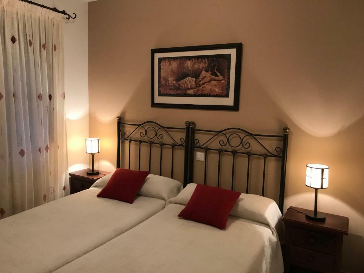 Casa Rural La Ibienza Zarzuela del Pinar ภายนอก รูปภาพ